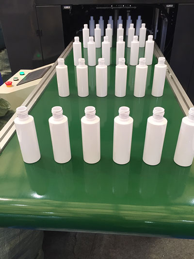 綠色PVC<a href='http://m.dsjvvrk.cn/shusongdai/' target='_blank'><u>輸送帶</u></a>