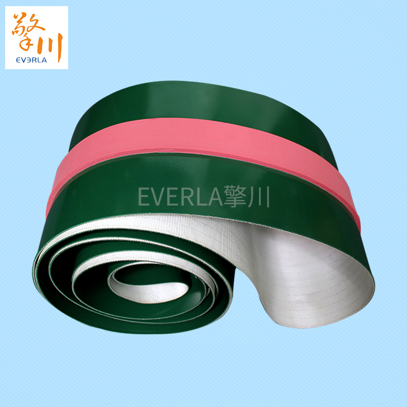綠色pvc<a href='http://m.dsjvvrk.cn/shusongdai/' target='_blank'><u>輸送帶</u></a>表面加紅色橡膠條